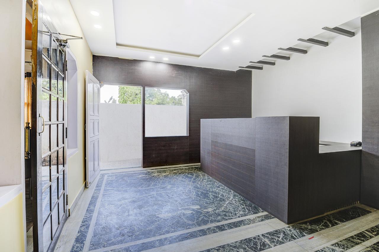 Oyo 13521 Sudhriti Hotel Siliguri Dış mekan fotoğraf