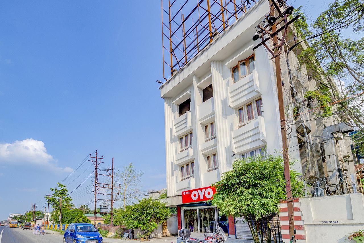 Oyo 13521 Sudhriti Hotel Siliguri Dış mekan fotoğraf