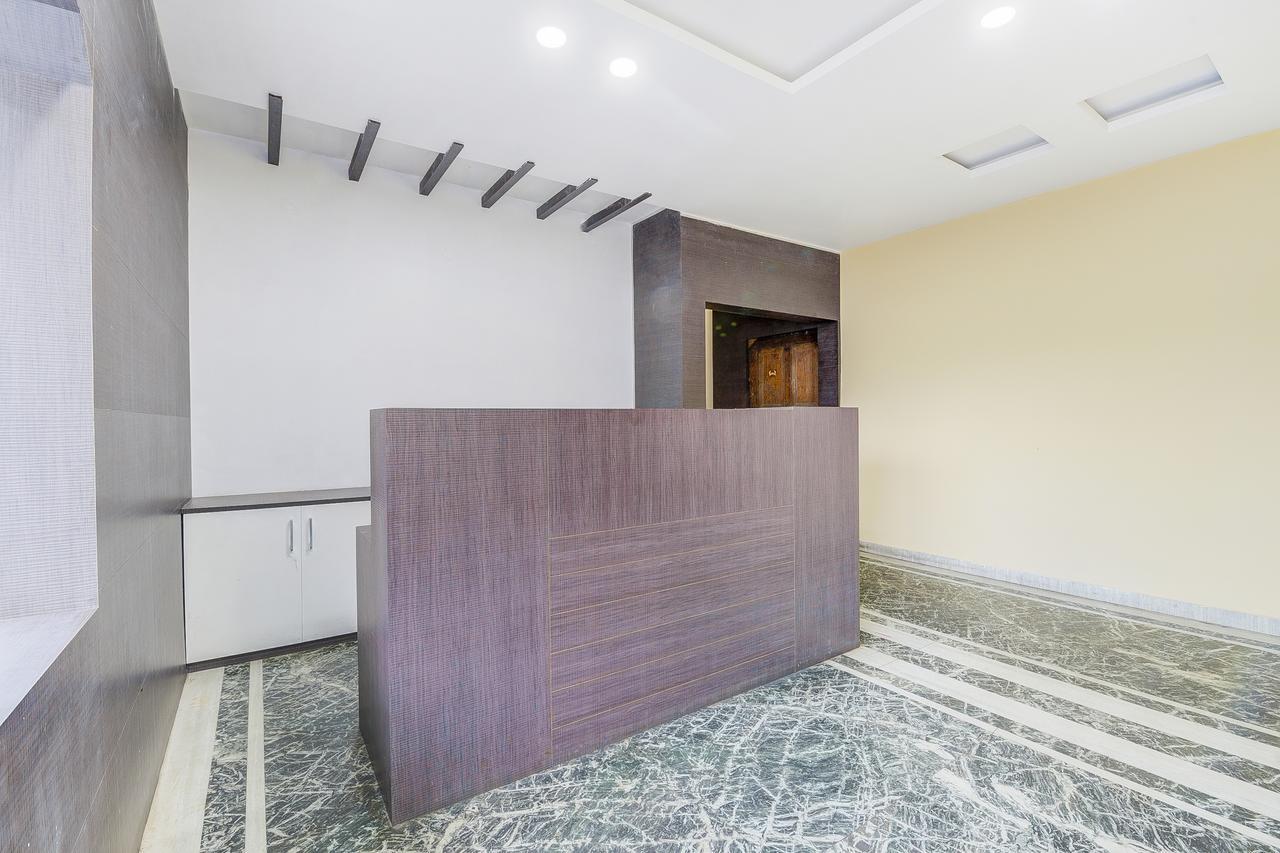 Oyo 13521 Sudhriti Hotel Siliguri Dış mekan fotoğraf